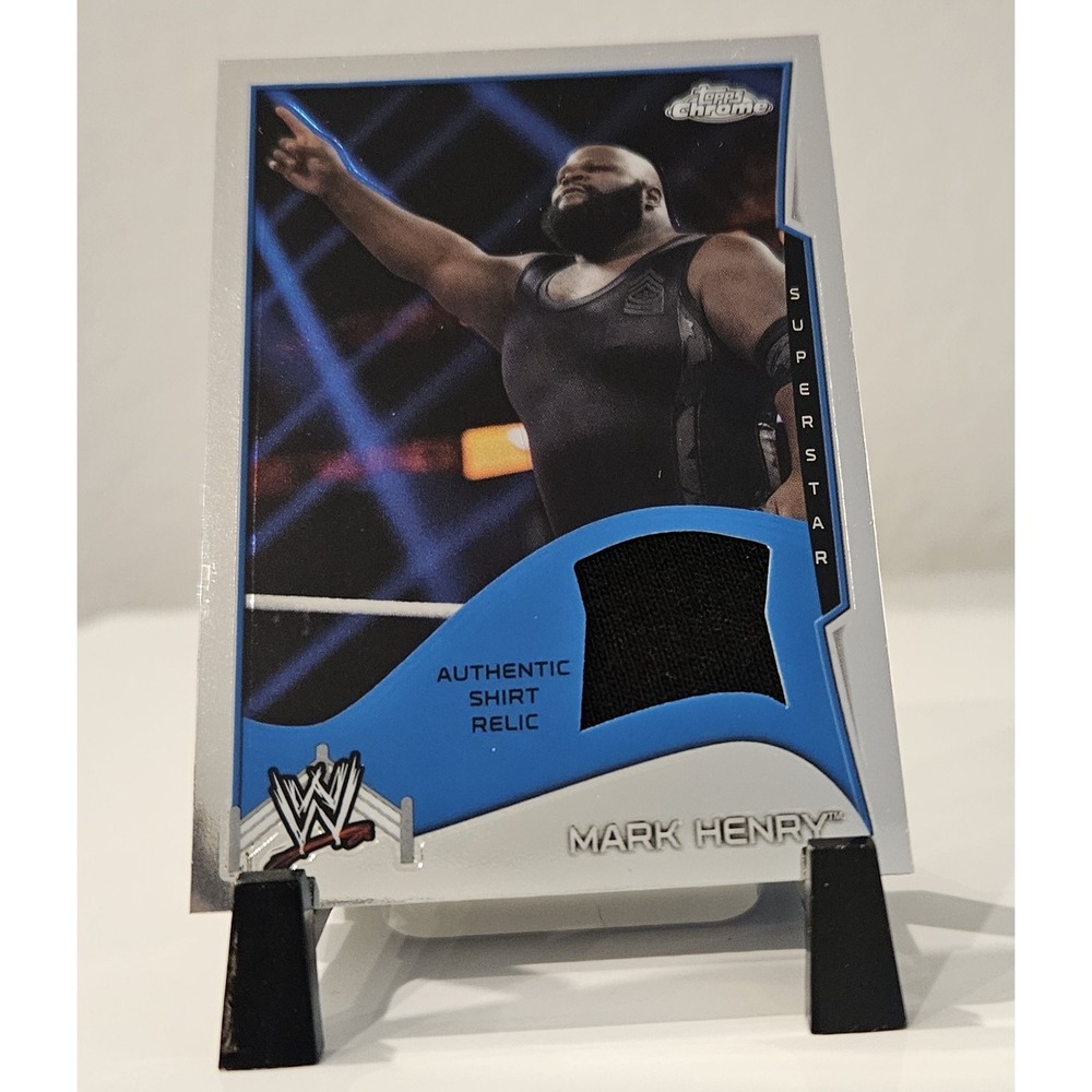 2014 Topps Chrome WWE Mark Henry Authentic Shirt Relic Card
